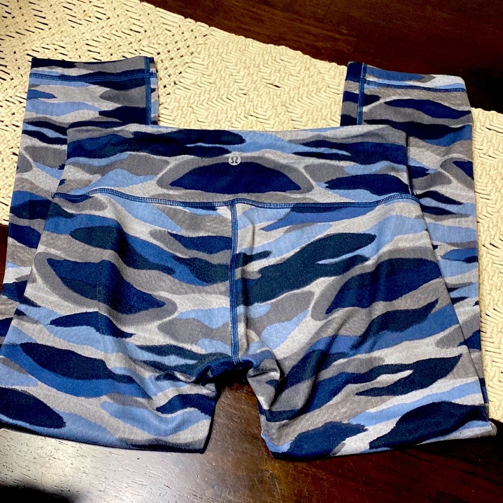 Wunder Train Crop by Lululemon